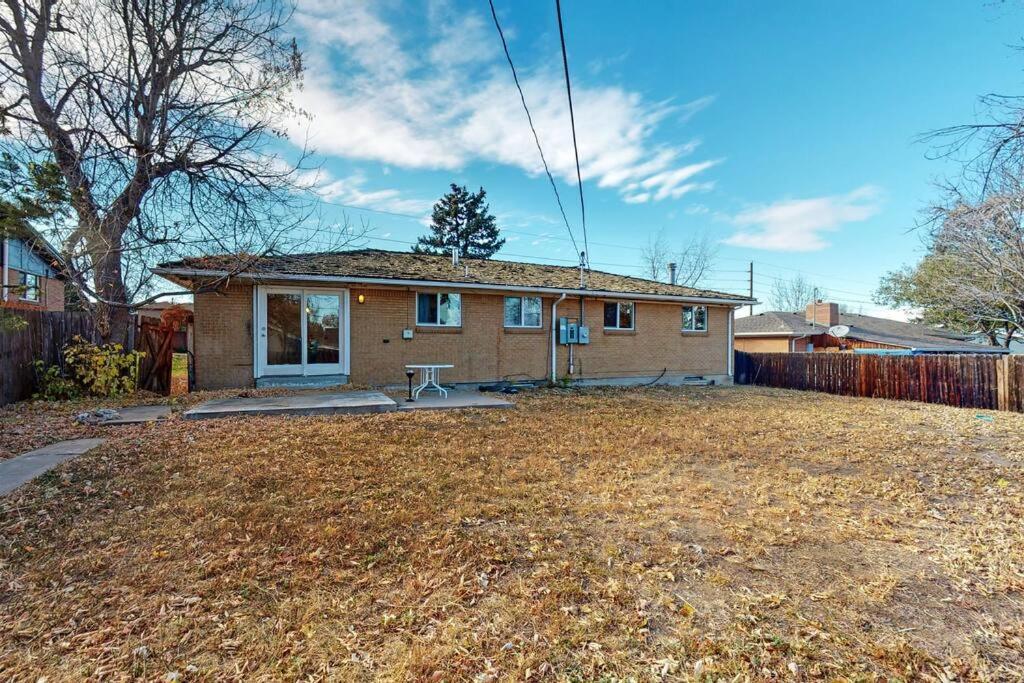 Large Remodeled Home With 5 Bedrooms 4 King Bed Centennial Exterior foto